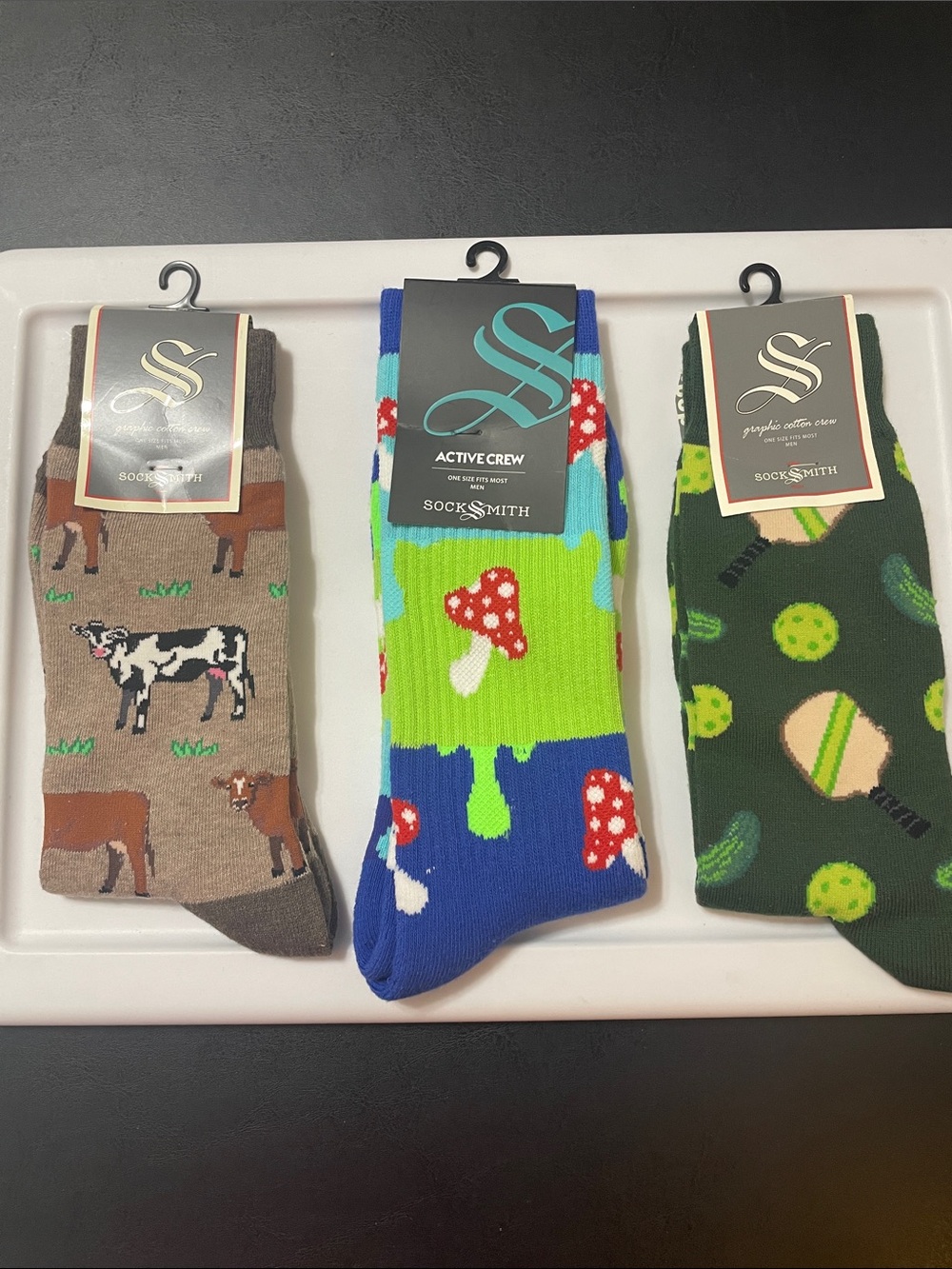 Active Crew Speciality Pattern Novelty Socks Lot of 3 pairs NWT comfortable cute